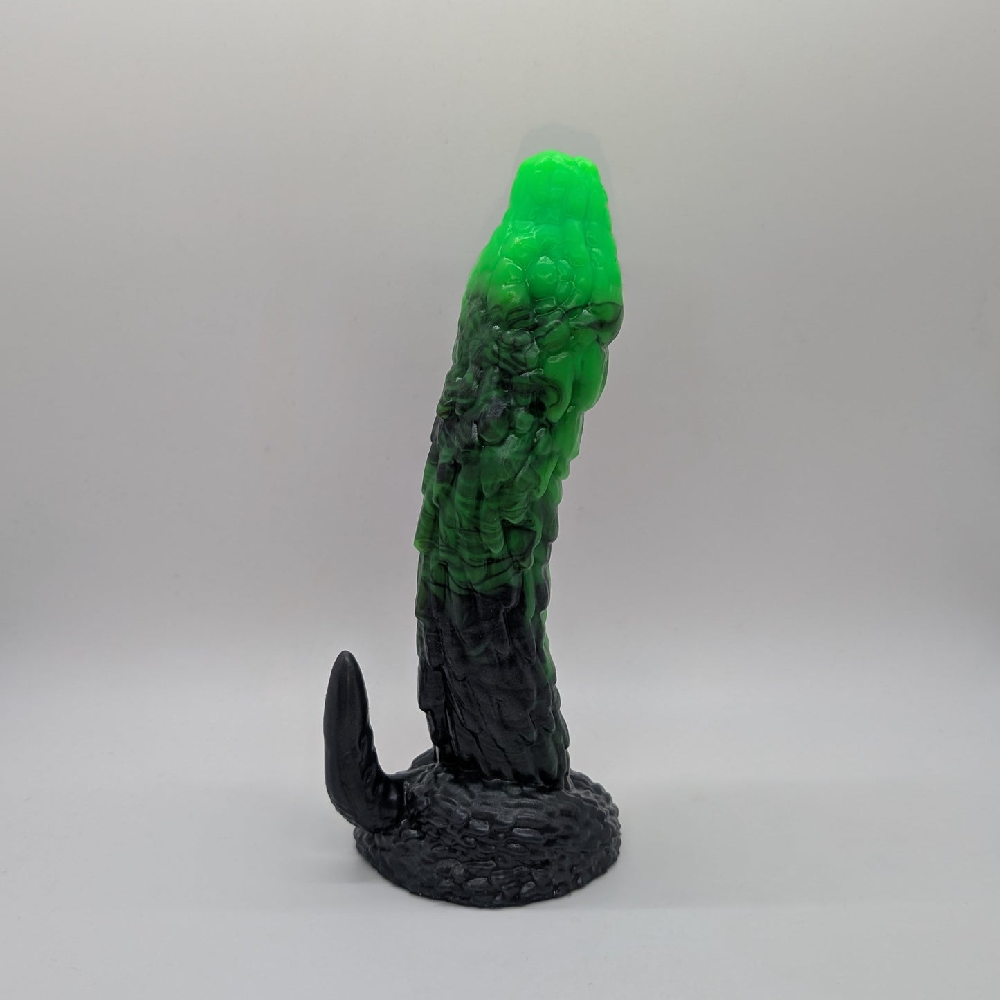 Snake 8" Silicone Dildo