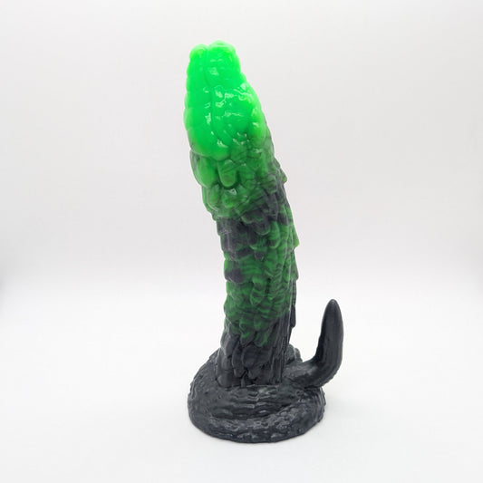 Snake 8" Silicone Dildo